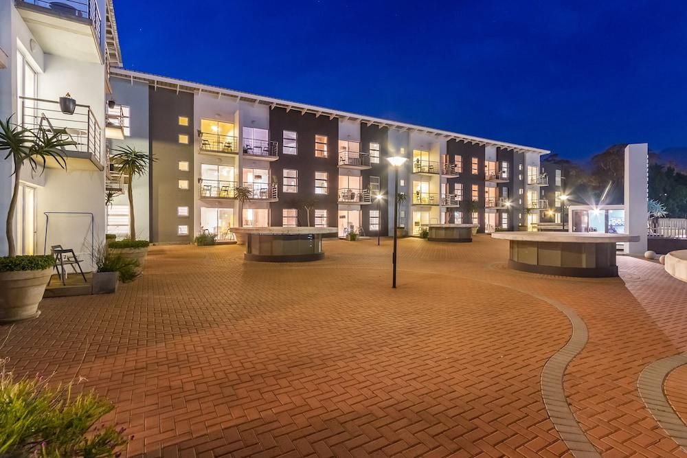 Quiver Tree Apartments