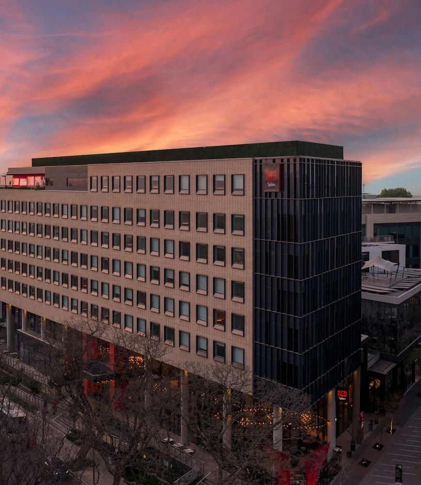 Radisson RED Rosebank